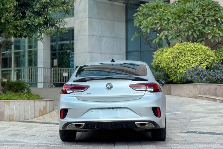 Used Buick Regal 2021 GS 28T Prestige Model Exterior 5