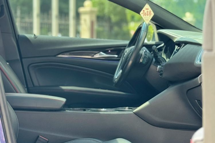 Used Buick Regal 2021 GS 28T Prestige Model Interior 5