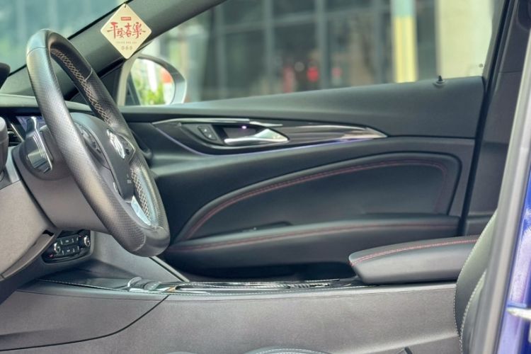 Used Buick Regal 2021 GS 28T Prestige Model Left Front Seat