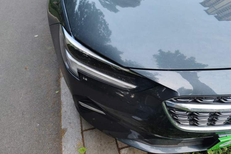Used Buick Regal 2021 552T Elite Edition Right Front Headlight