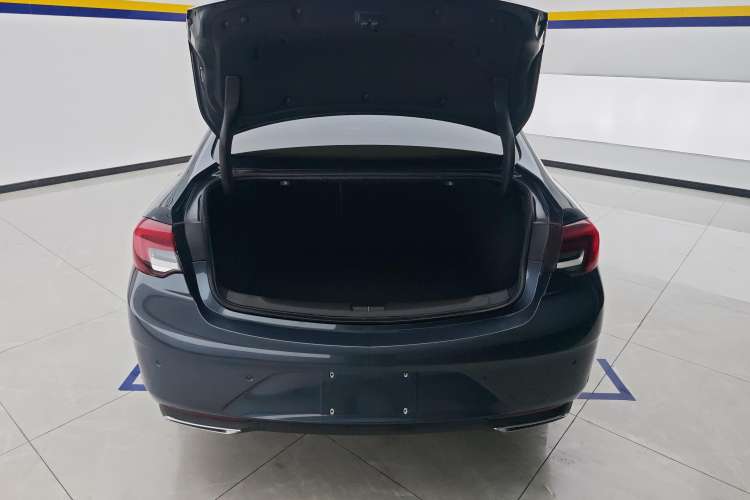Used Buick Regal 2021 552T Elite Edition Trunk