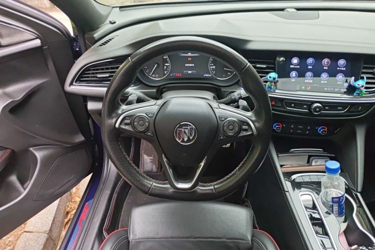 Used Buick Regal 2021 GS 28T Elite Model Steering Wheel