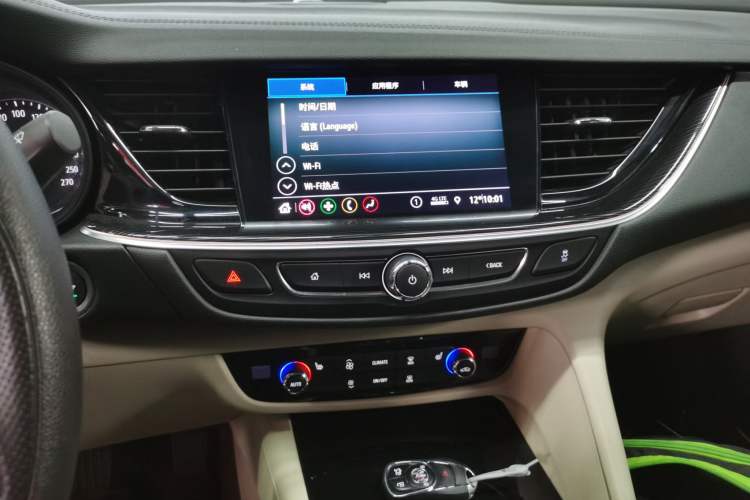 Used Buick Regal 2021 552T Elite Edition Audio And AC Panel