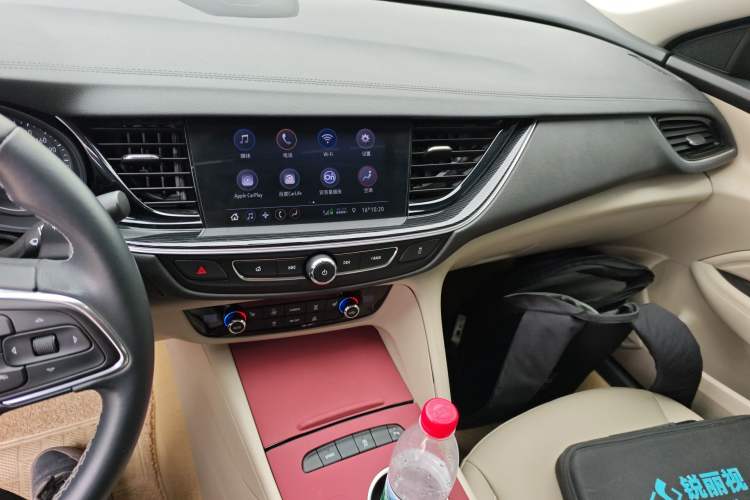 Used Buick Regal 2021 552T Elite Edition Audio And AC Panel