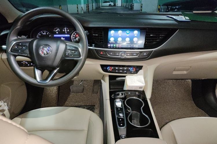 Used Buick Regal 2021 552T Elite Edition Center Console