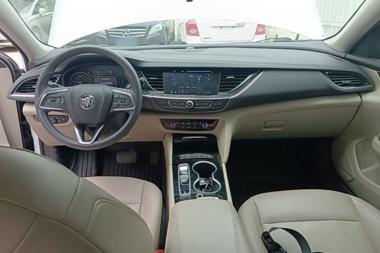Used Buick Regal 2021 552T Elite Edition Center Console