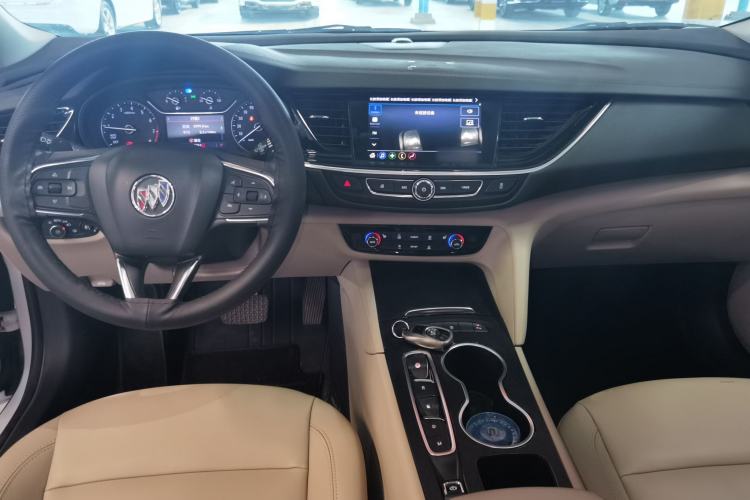 Used Buick Regal 2021 552T Elite Edition Center Console
