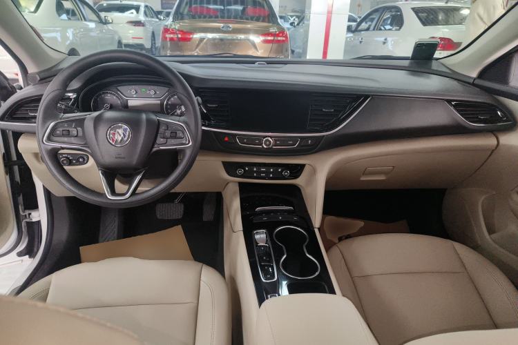 Used Buick Regal 2021 552T Elite Edition Center Console