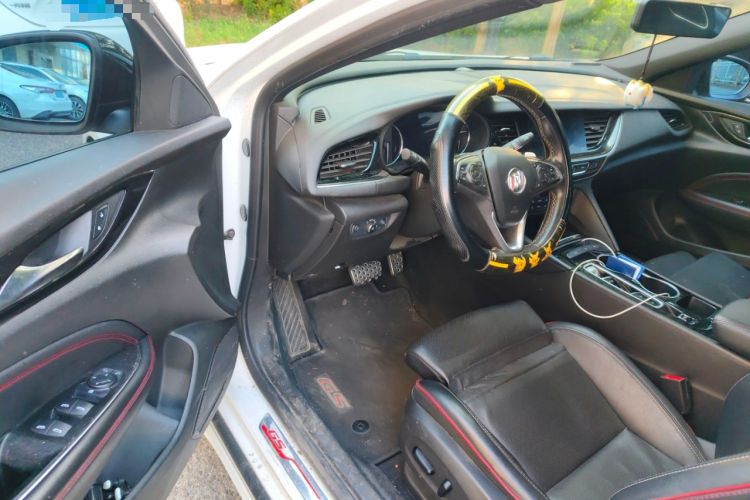 Used Buick Regal 2021 GS 28T Elite Model Driver Seat