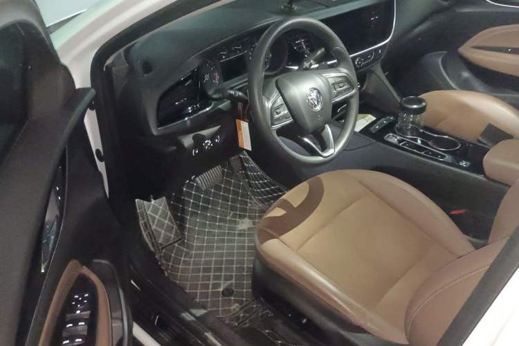 Used Buick Regal 2021 552T Elite Edition Driver Seat