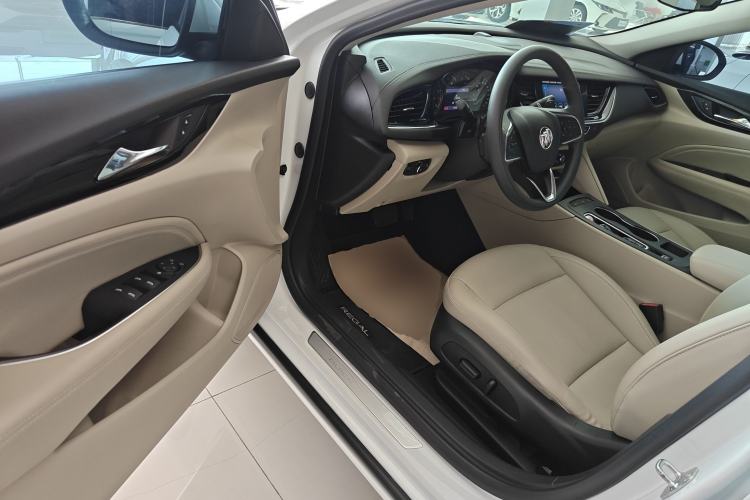 Used Buick Regal 2021 552T Elite Edition Driver Seat