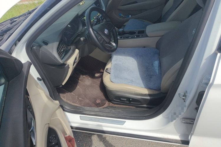 Used Buick Regal 2021 552T Elite Edition Driver Seat