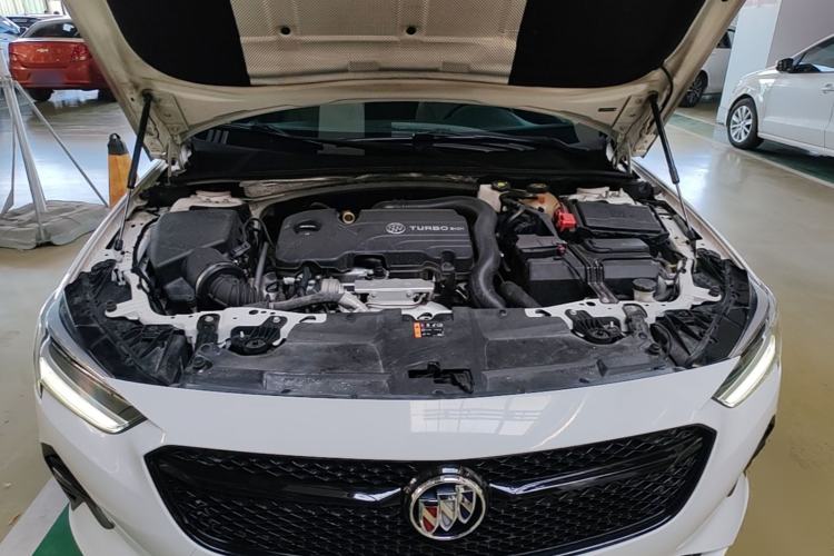 Used Buick Regal 2021 552T Elite Edition Engine Bay