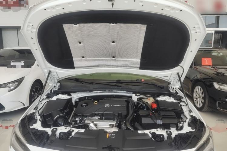 Used Buick Regal 2021 552T Elite Edition Engine Bay