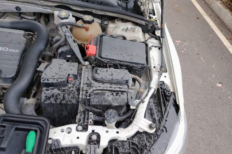 Used Buick Regal 2021 552T Elite Edition Engine Bay Left