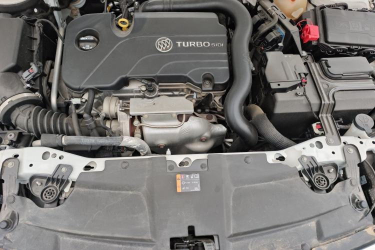 Used Buick Regal 2021 552T Elite Edition Engine Bay