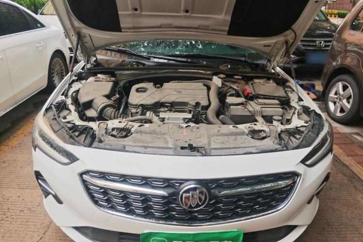 Used Buick Regal 2021 552T Elite Edition Engine Bay
