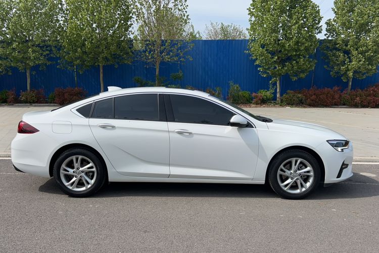 Used Buick Regal 2021 552T Elite Edition Exterior 2