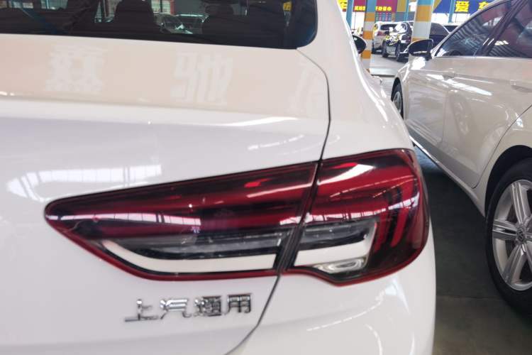 Used Buick Regal 2021 552T Elite Edition Exterior 3