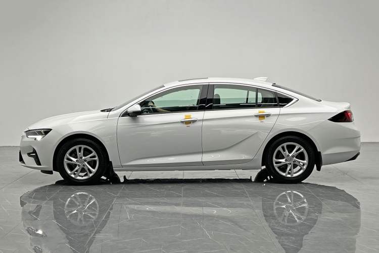 Used Buick Regal 2021 552T Elite Edition Exterior 4