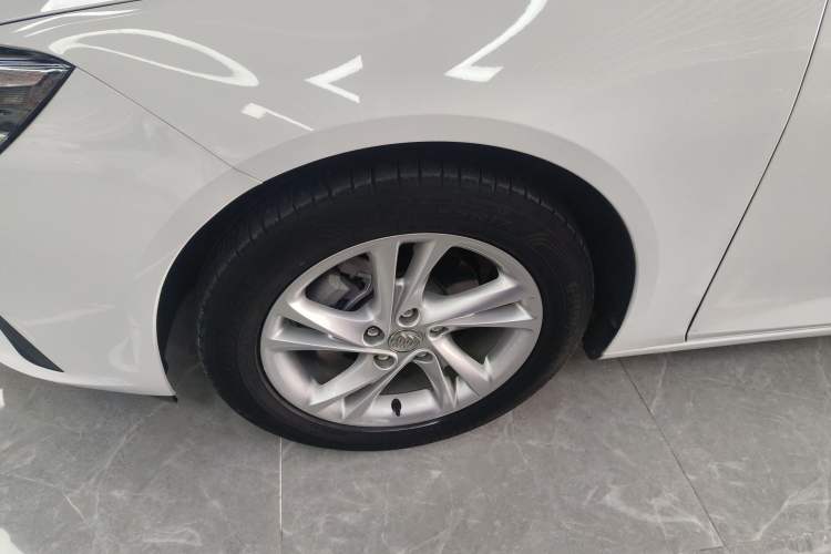 Used Buick Regal 2021 552T Elite Edition Exterior 4