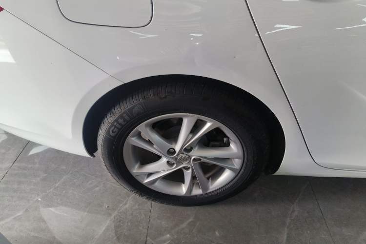 Used Buick Regal 2021 552T Elite Edition Exterior 5
