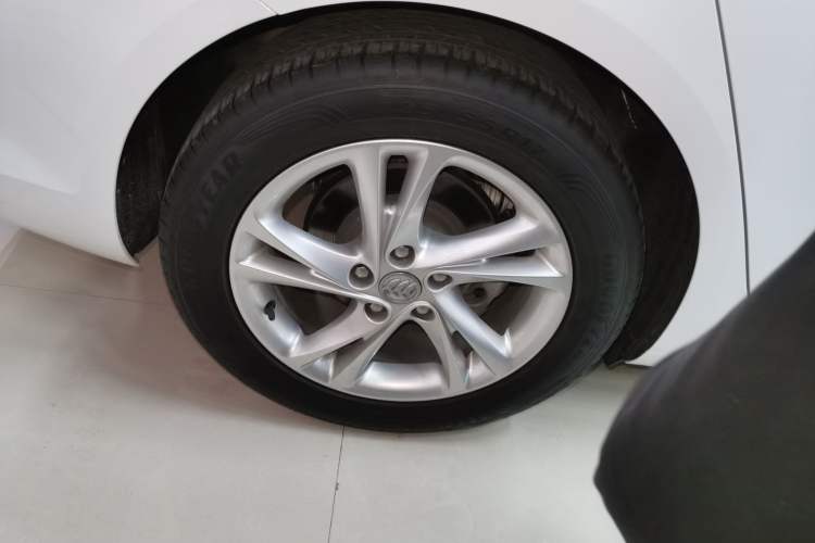 Used Buick Regal 2021 552T Elite Edition Exterior 8
