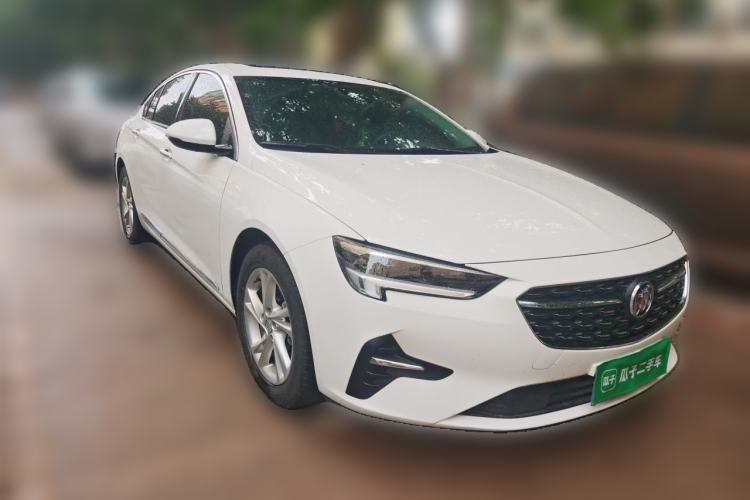 Used Buick Regal 2021 552T Elite Edition Front Right 45 Deg