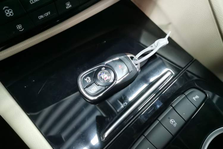 Used Buick Regal 2021 552T Elite Edition Interior 1