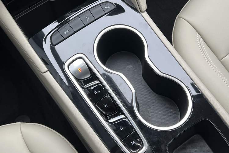 Used Buick Regal 2021 552T Elite Edition Interior 2