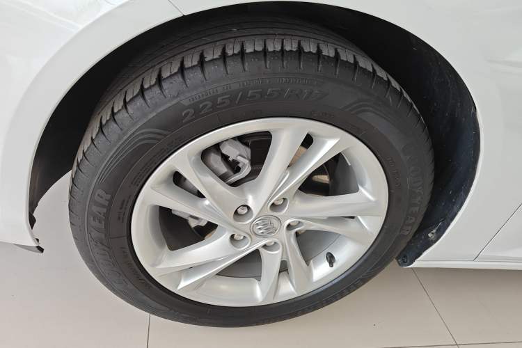 Used Buick Regal 2021 552T Elite Edition Left Front Wheel Hub
