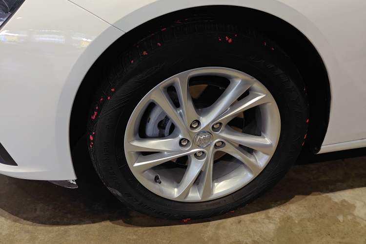 Used Buick Regal 2021 552T Elite Edition Left Front Wheel Hub