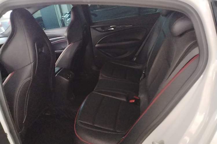 Used Buick Regal 2021 GS 28T Elite Model Left Rear Seat