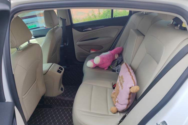 Used Buick Regal 2021 552T Elite Edition Left Rear Seat