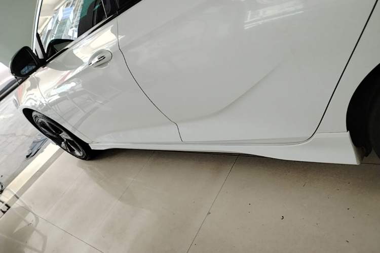 Used Buick Regal 2021 GS 28T Elite Model Left Side Sill