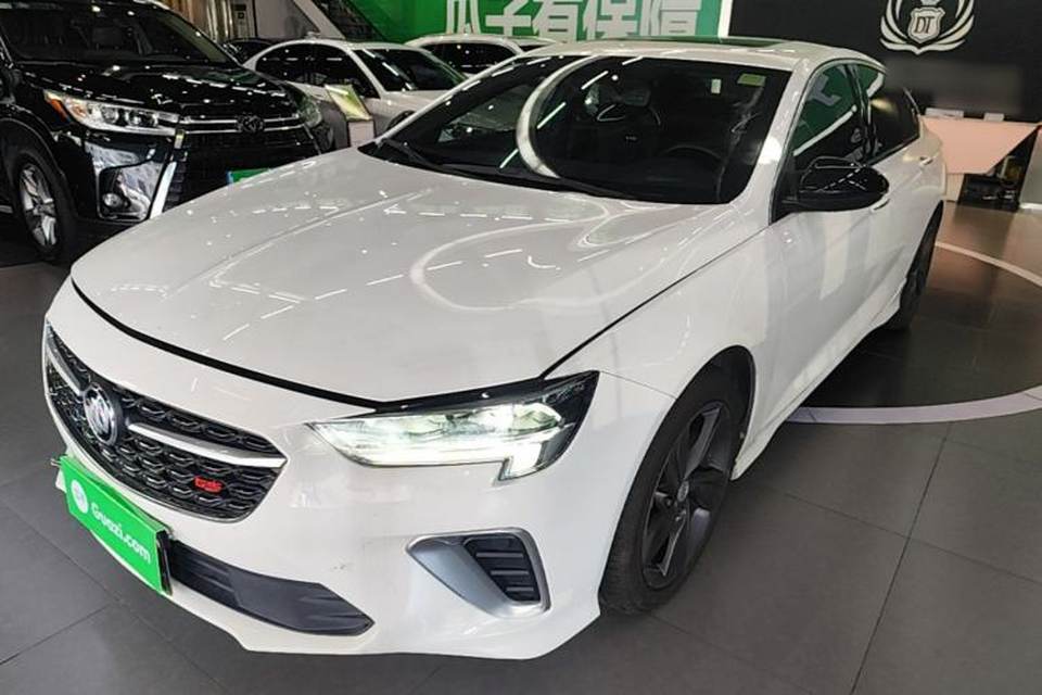 Buick Regal 2021