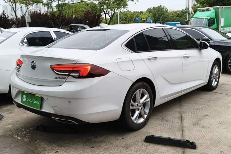 Used Buick Regal 2021 552T Elite Edition Rear Right 45 Deg