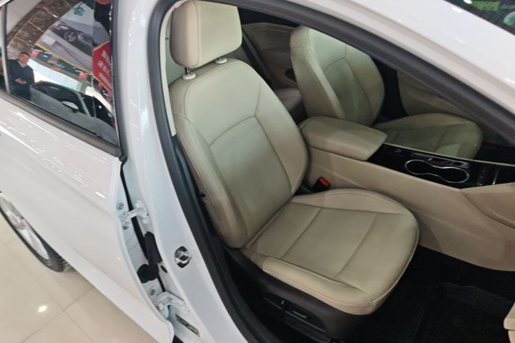 Used Buick Regal 2021 552T Elite Edition Right Front Seat