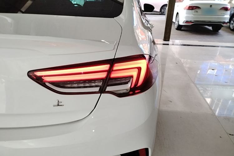 Used Buick Regal 2021 GS 28T Elite Model Right Rear Taillight