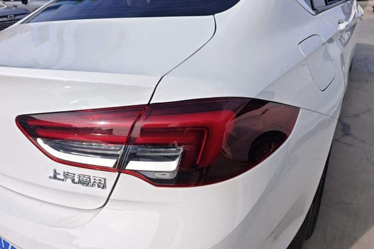 Used Buick Regal 2021 552T Elite Edition Right Rear Taillight