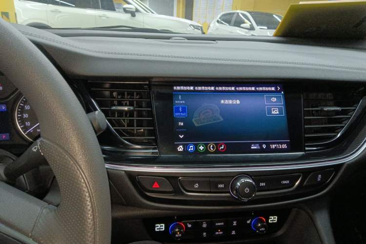 Used Buick Regal 2022 552T Smart Edition Audio And AC Panel