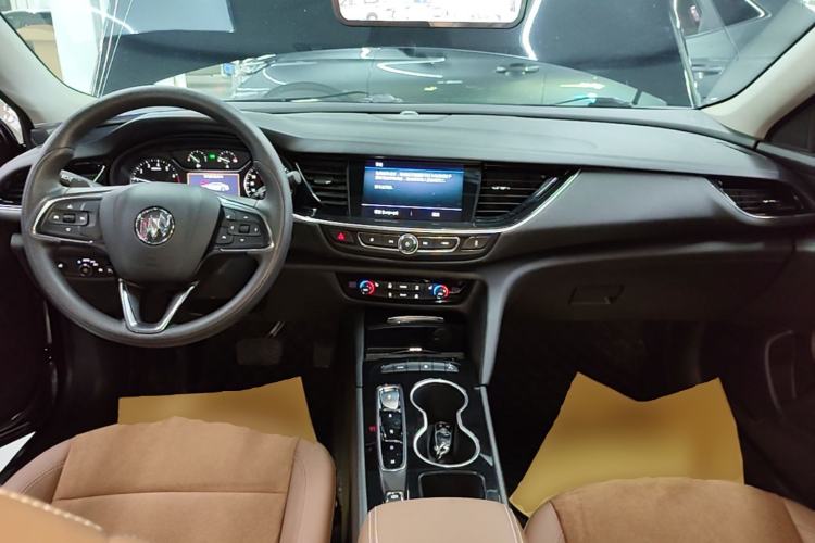 Used Buick Regal 2022 552T Smart Edition Center Console