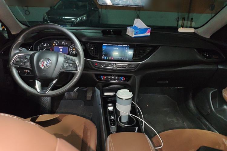 Used Buick Regal 2022 552T Smart Edition Center Console