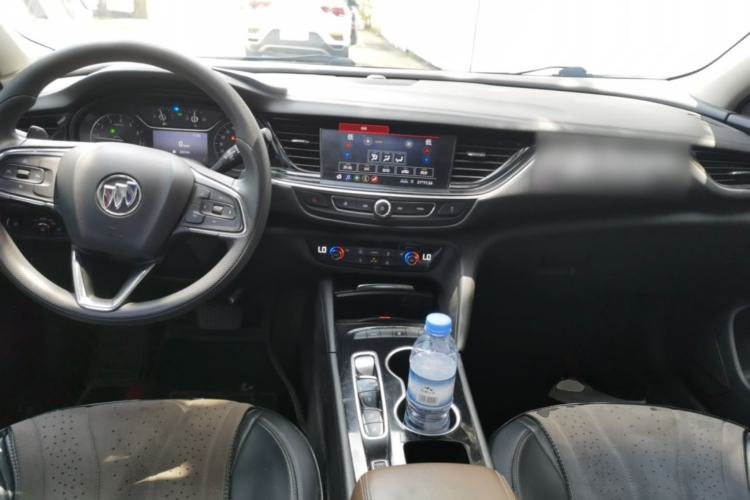 Used Buick Regal 2022 552T Smart Edition Center Console