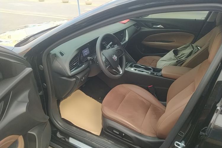 Used Buick Regal 2022 552T Smart Edition Driver Seat