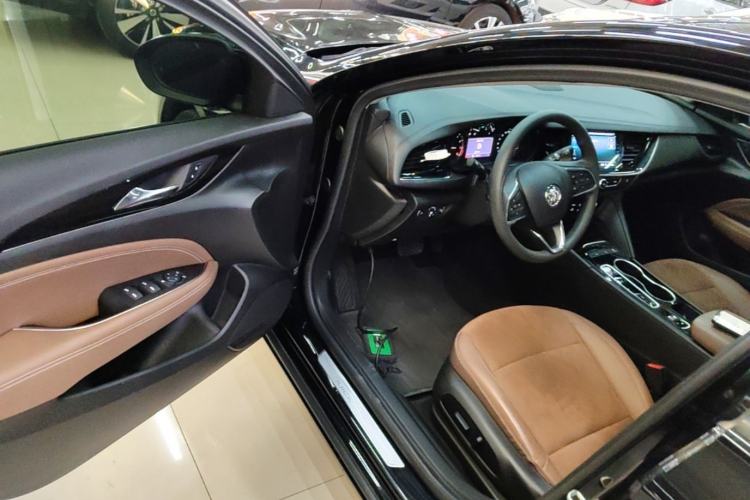 Used Buick Regal 2022 552T Smart Edition Driver Seat