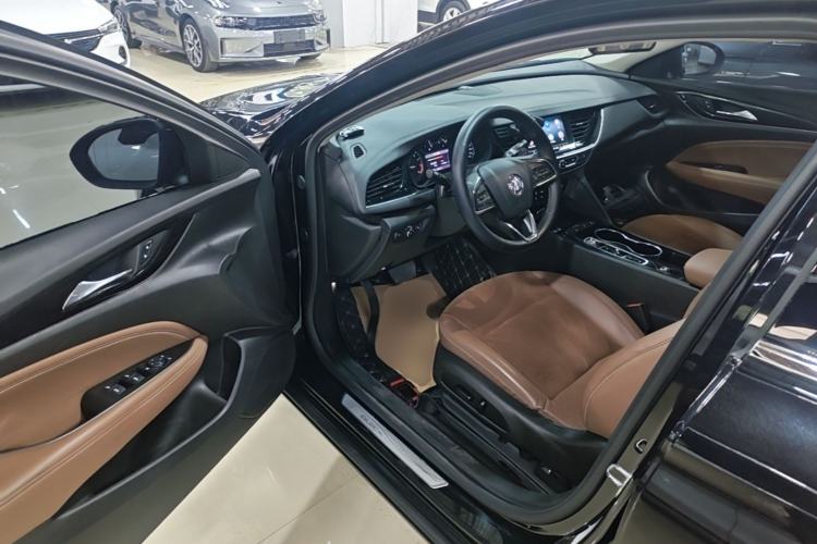 Used Buick Regal 2022 552T Smart Edition Driver Seat