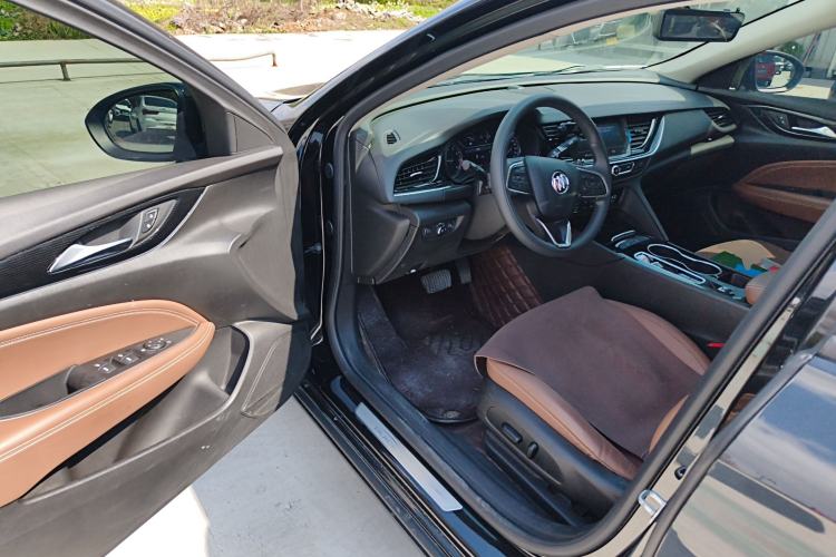 Used Buick Regal 2022 552T Smart Edition Driver Seat