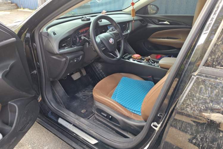 Used Buick Regal 2022 552T Smart Edition Driver Seat