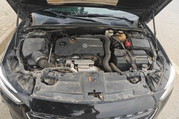 Used Buick Regal 2022 552T Smart Edition Engine Bay